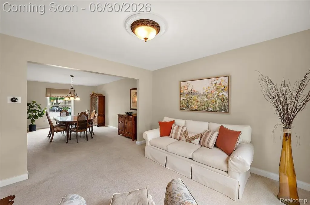 20157 Whitby Court Livonia City MI 48152