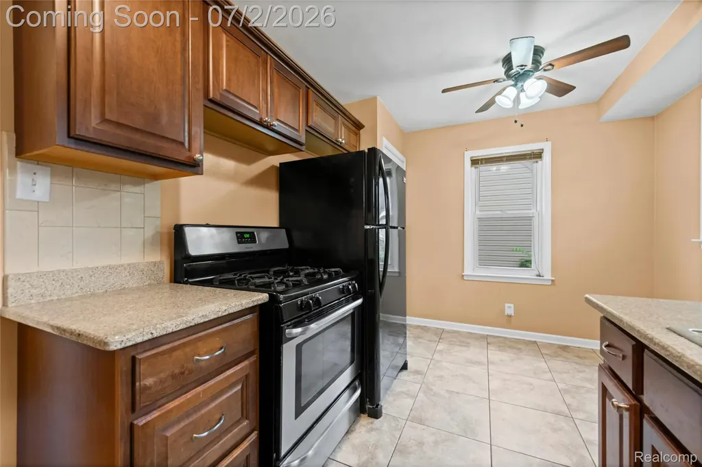 24719 Princeton Street Dearborn City MI 48124