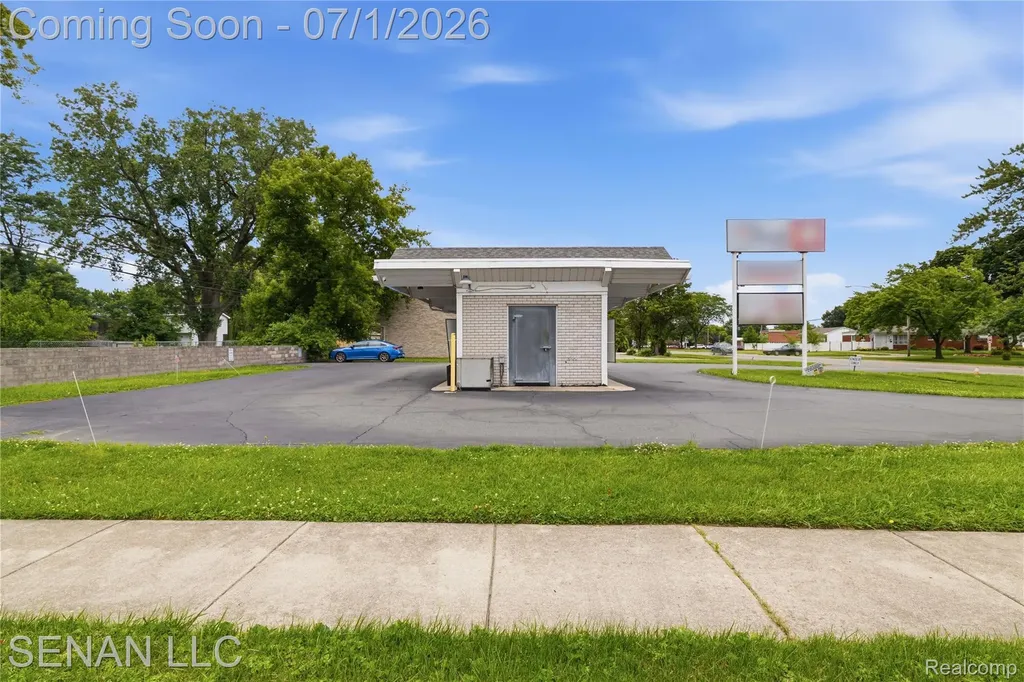 22950 Wick Road Taylor City MI 48180