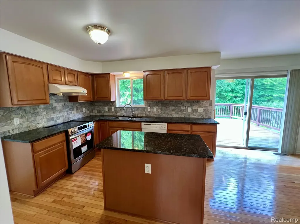 5931 Cedar Ridge Drive Scio Township MI 48103