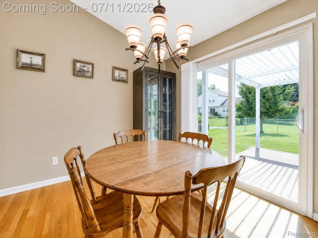 6564 Enchanted Drive Ypsilanti Charter Township MI 48197