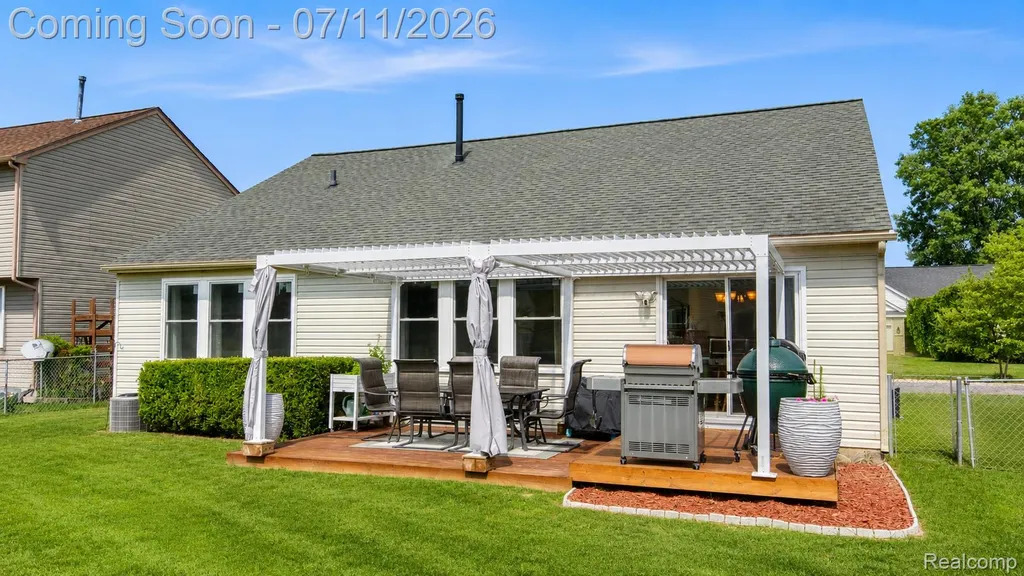 6564 Enchanted Drive Ypsilanti Charter Township MI 48197