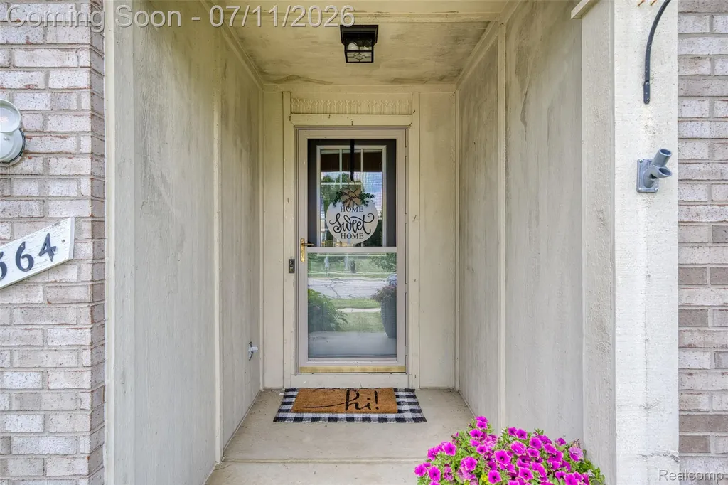 6564 Enchanted Drive Ypsilanti Charter Township MI 48197
