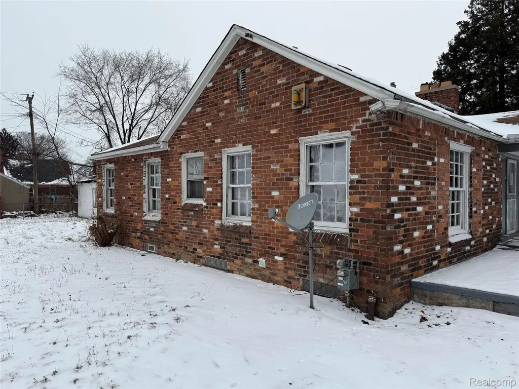 20253 Veach Street Detroit City MI 48234