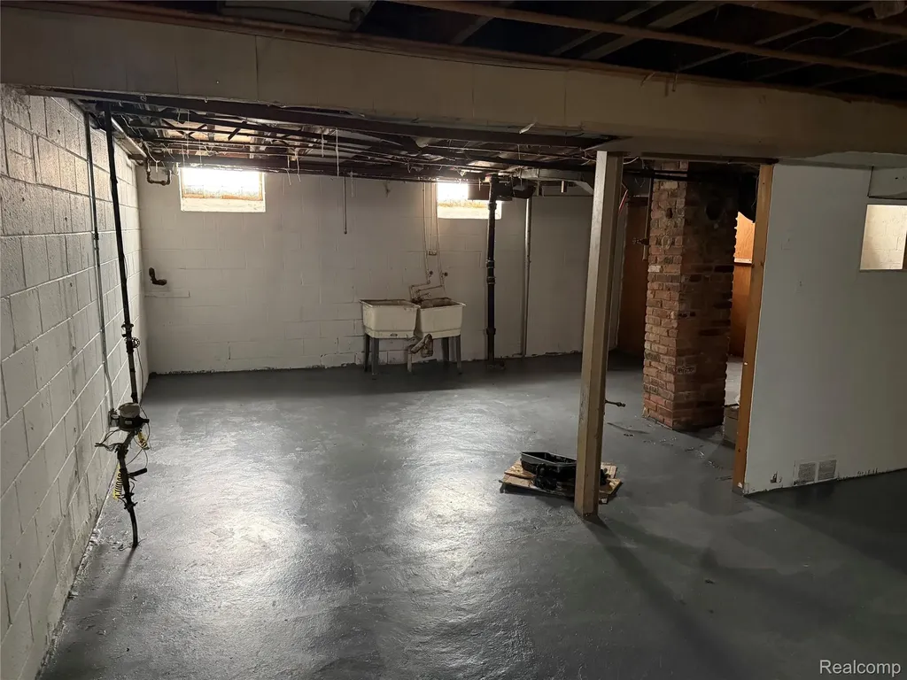 20253 Veach Street Detroit City MI 48234