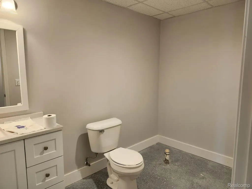 14817 Kings Mill Drive Shelby Charter Township MI 48315