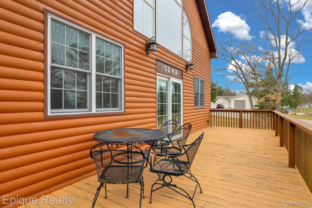 3247 Comanche Trail Mills Township MI 48661