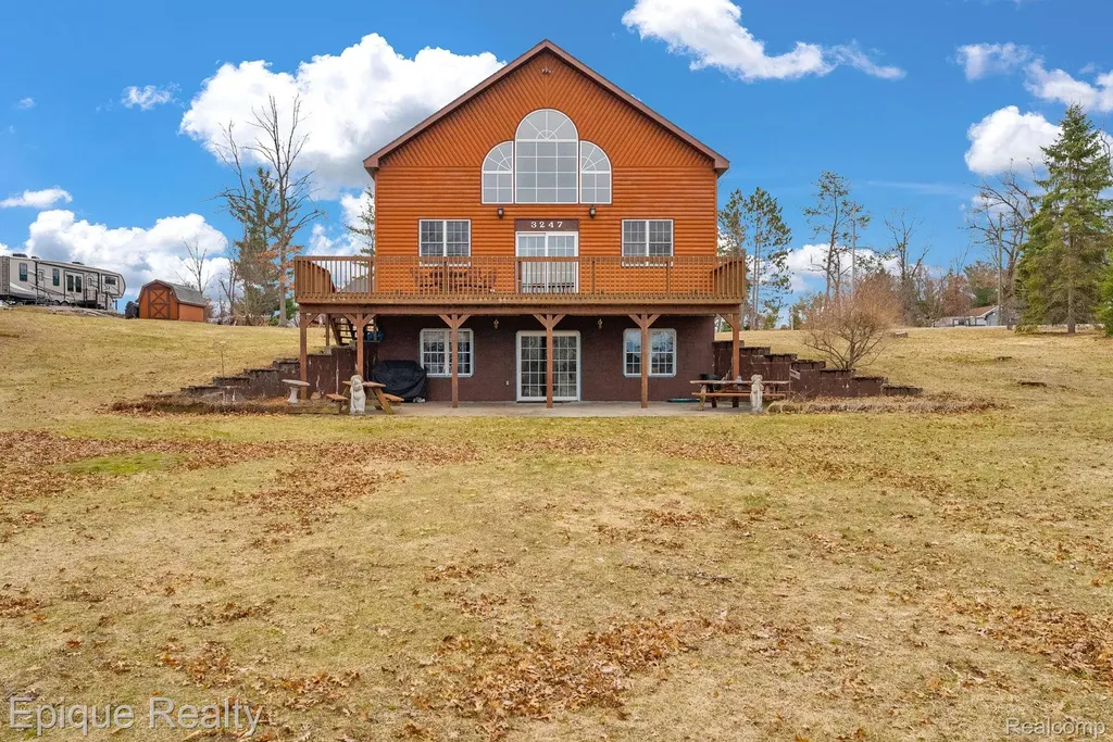 3247 Comanche Trail Mills Township MI 48661