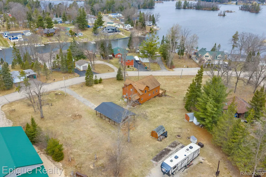 3247 Comanche Trail Mills Township MI 48661