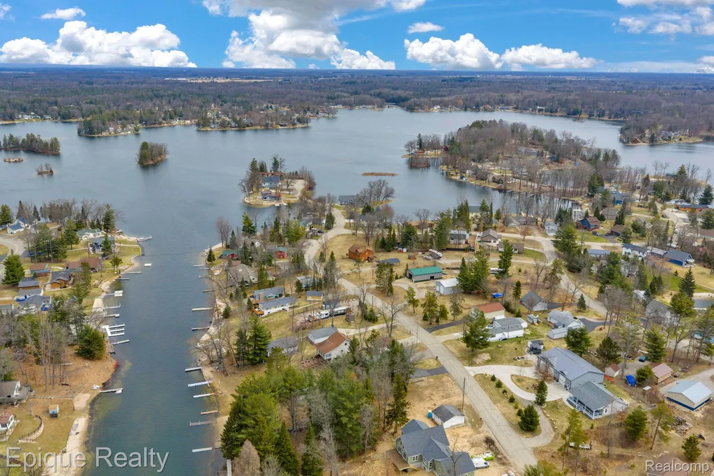 3247 Comanche Trail Mills Township MI 48661