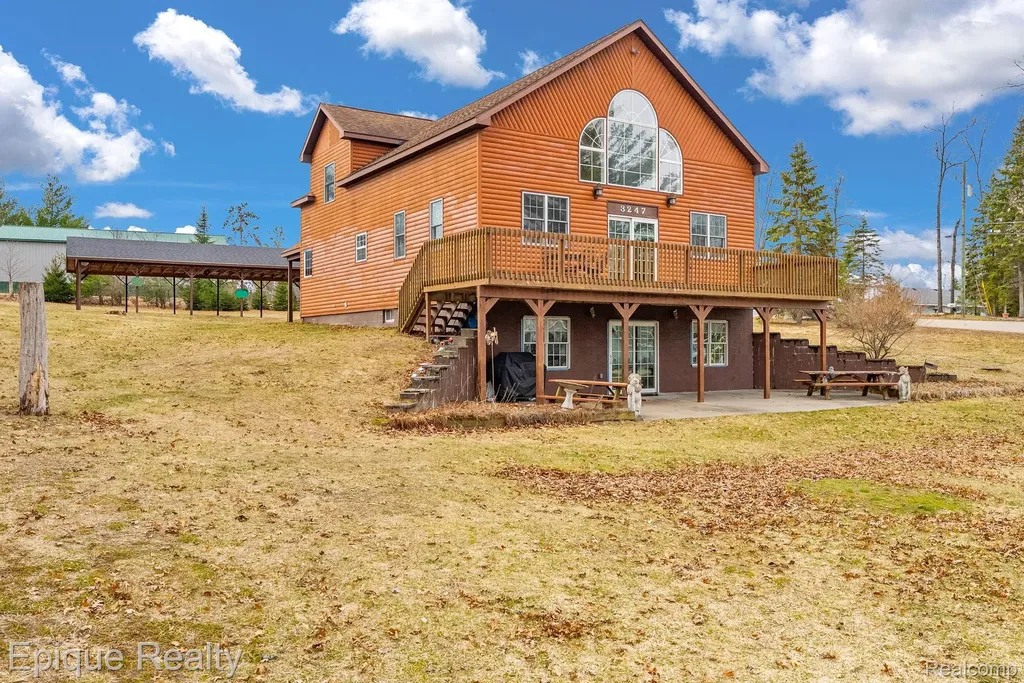 3247 Comanche Trail Mills Township MI 48661