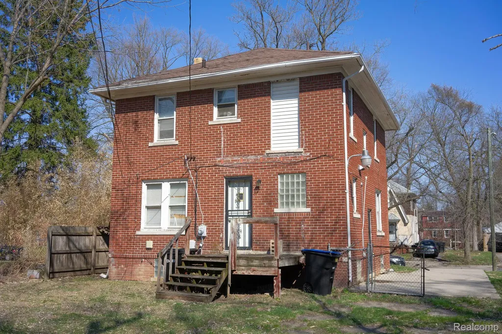 16155 Trinity Street Detroit City MI 48219