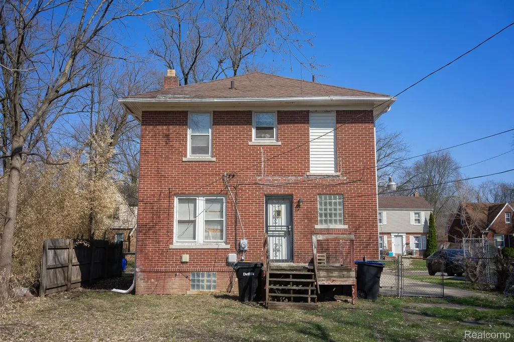 16155 Trinity Street Detroit City MI 48219