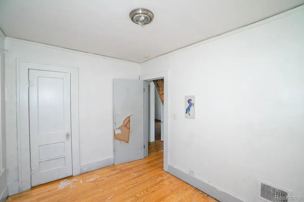 16155 Trinity Street Detroit City MI 48219