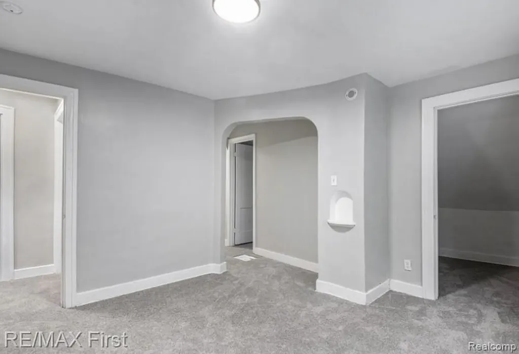 16676 Tuller Street Detroit City MI 48221