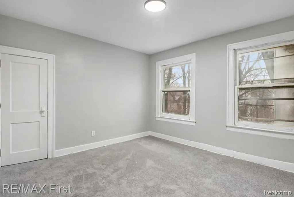16676 Tuller Street Detroit City MI 48221