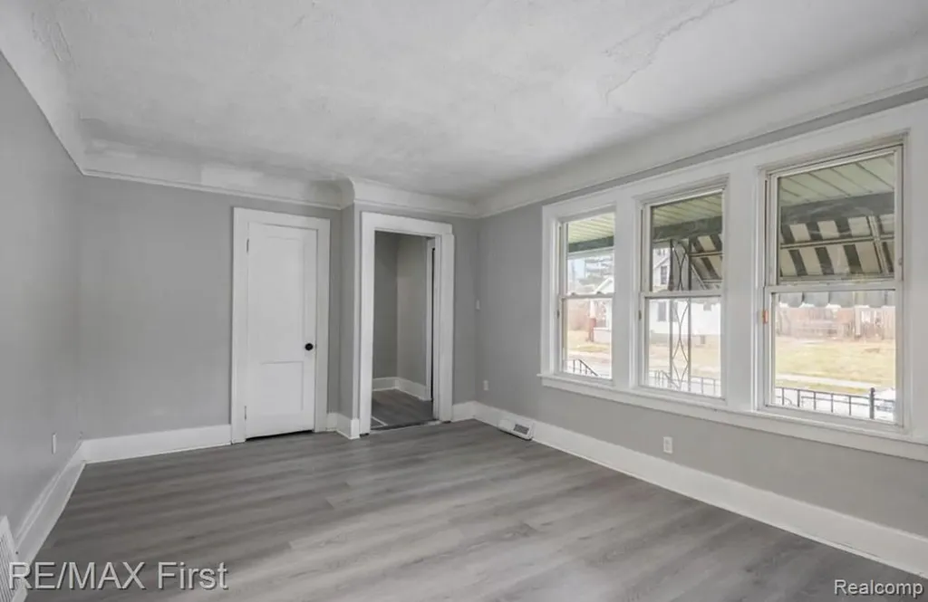 16676 Tuller Street Detroit City MI 48221