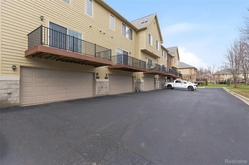 53106 Celtic Drive Shelby Charter Township MI 48315