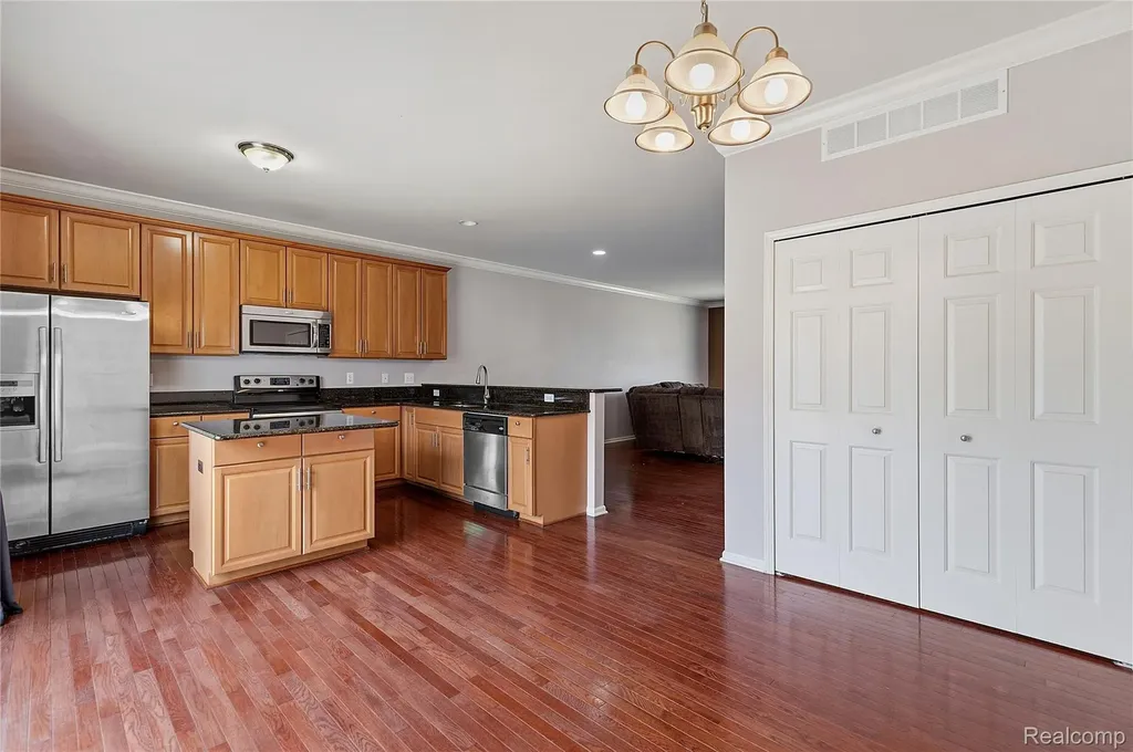53106 Celtic Drive Shelby Charter Township MI 48315