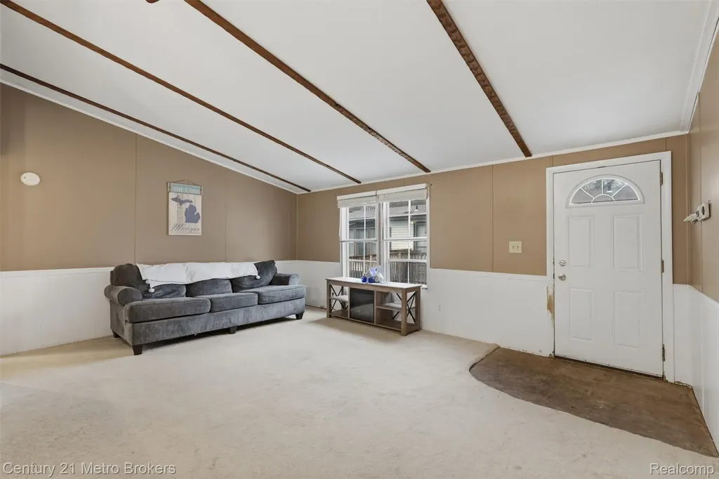 3009 Bay View Drive Fenton City MI 48430