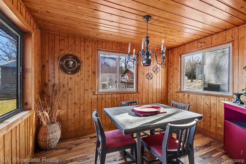 5872 Mount Maria Road Caledonia Township MI 49747