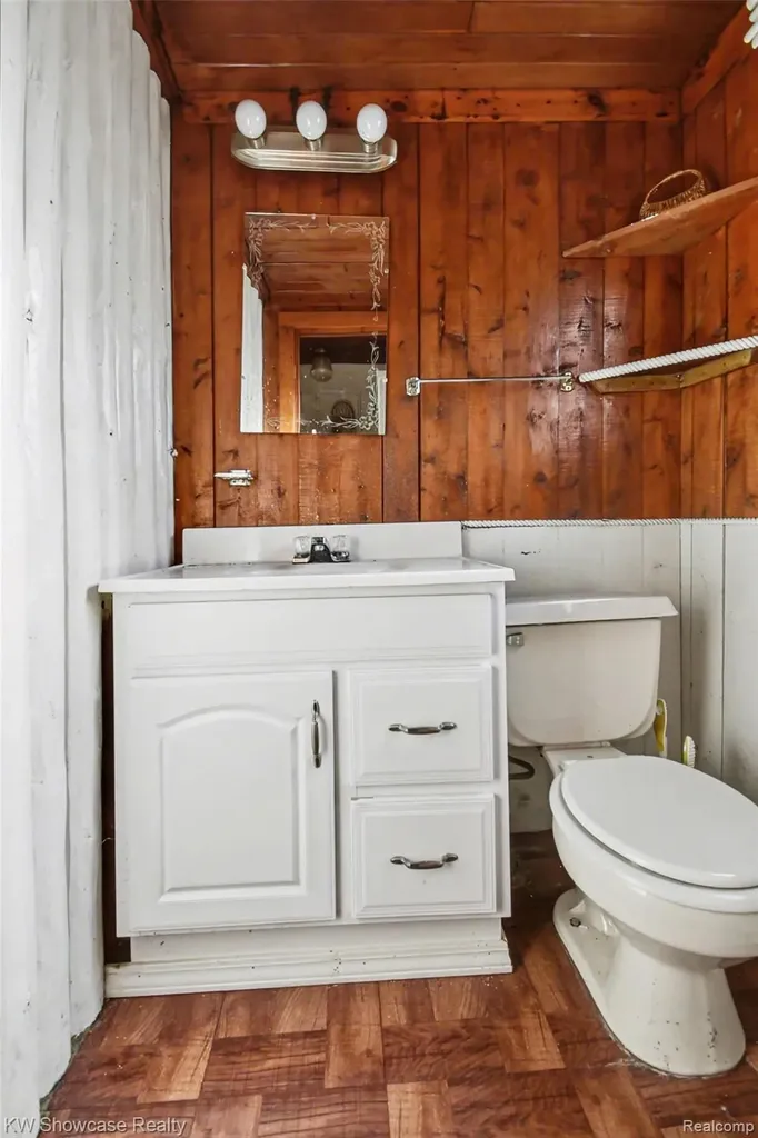 5872 Mount Maria Road Caledonia Township MI 49747