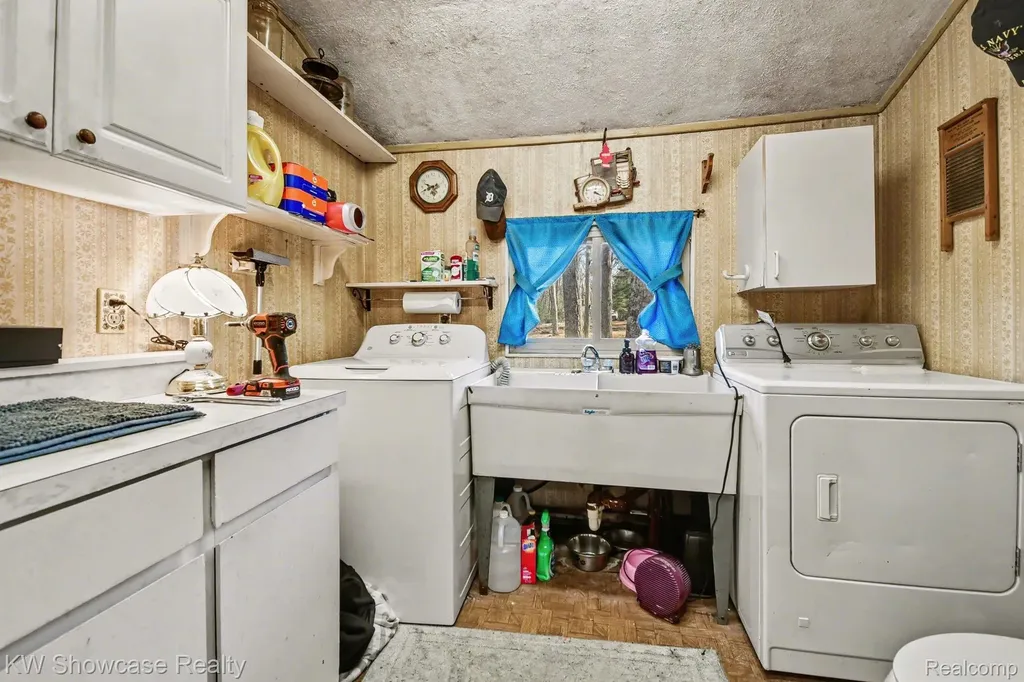5872 Mount Maria Road Caledonia Township MI 49747