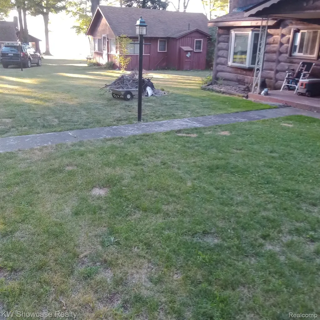 5872 Mount Maria Road Caledonia Township MI 49747