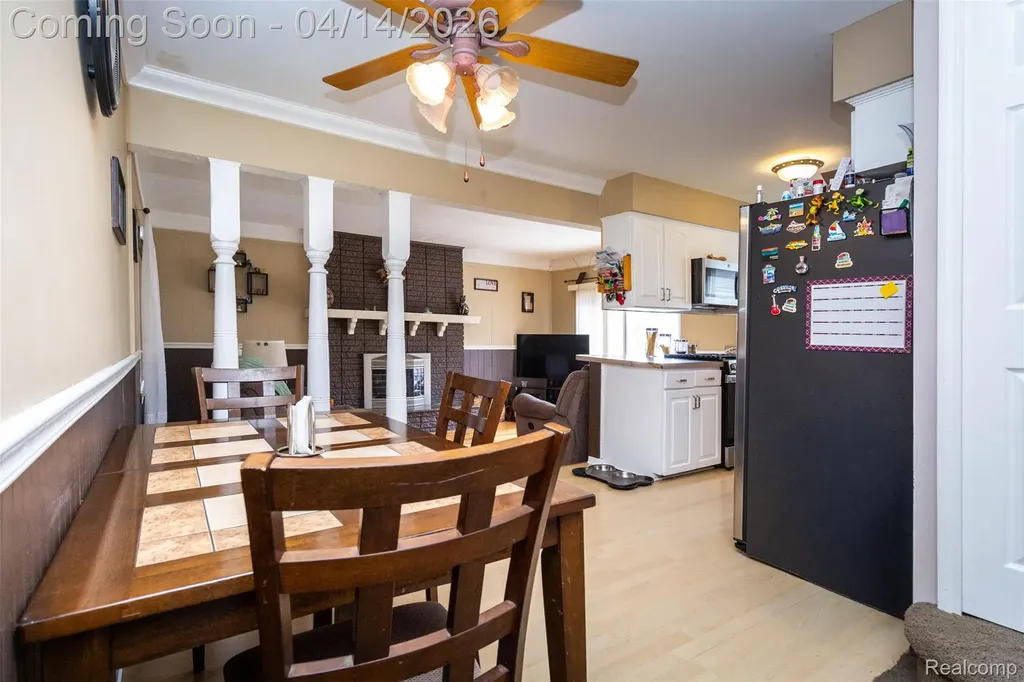 30087 Lyndon Street Livonia City MI 48154