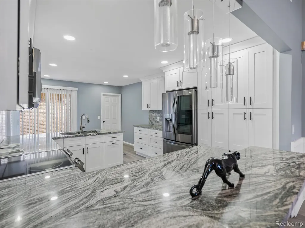 43043 W Kirkwood Drive Clinton Charter Township MI 48038