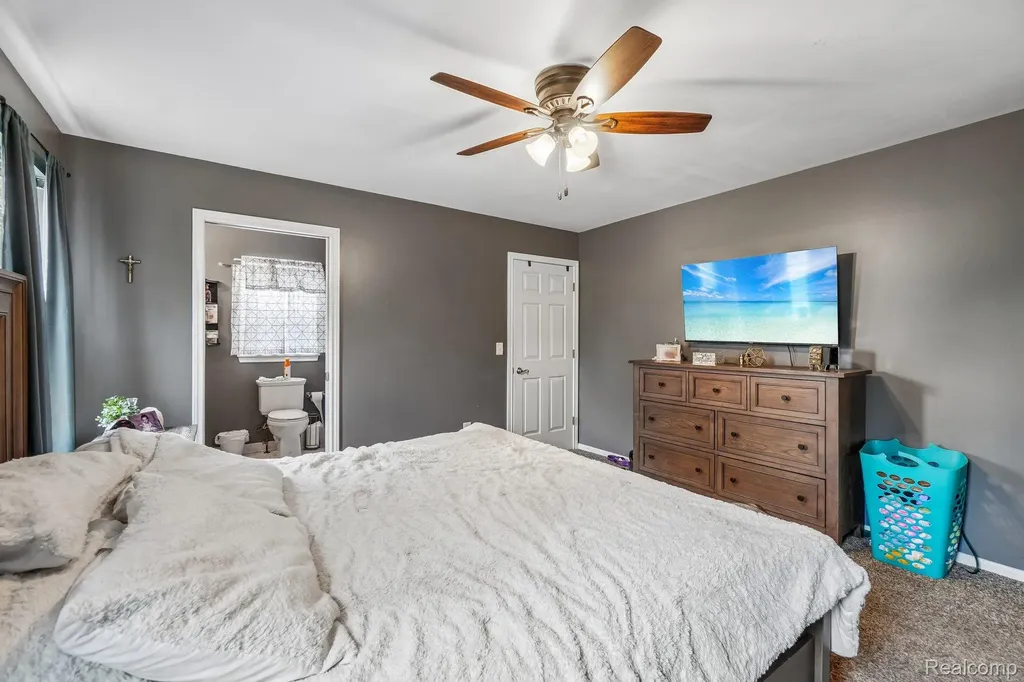 23882 Monroe Street Armada Village MI 48005