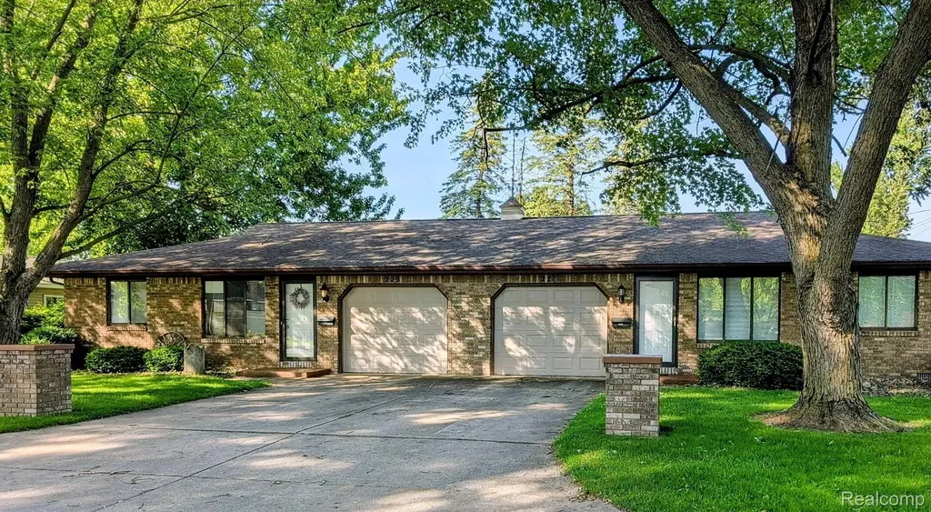225 Charles Street St. Charles Township MI 48655
