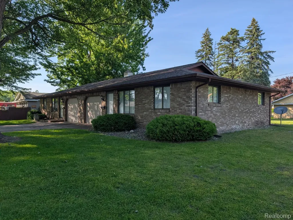 225 Charles Street St. Charles Township MI 48655