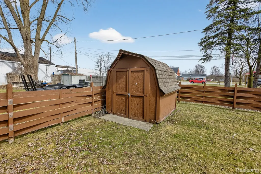 225 Charles Street St. Charles Township MI 48655