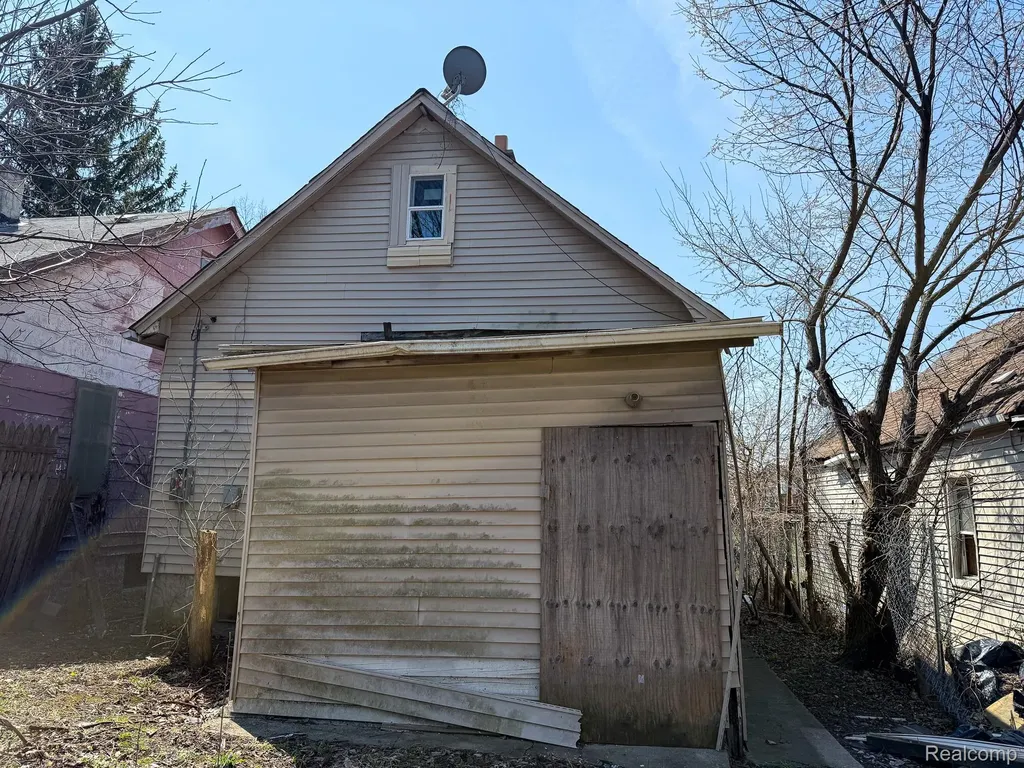 13160 Montville Place Detroit City MI 48238