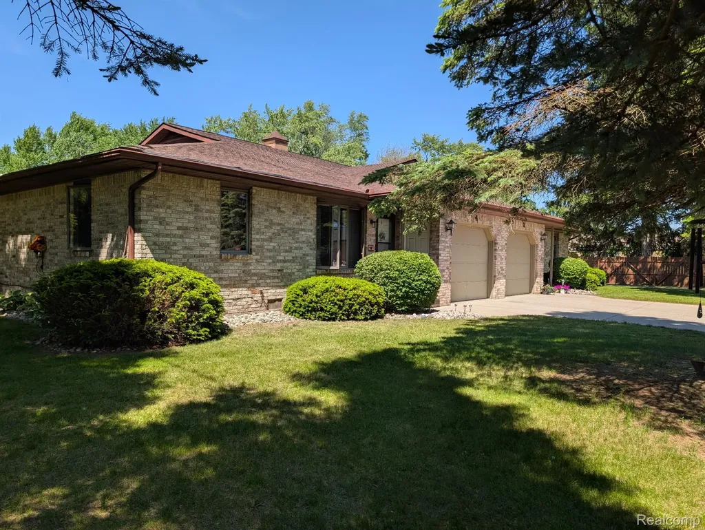 600 Thomas Street Richland Township MI 48626