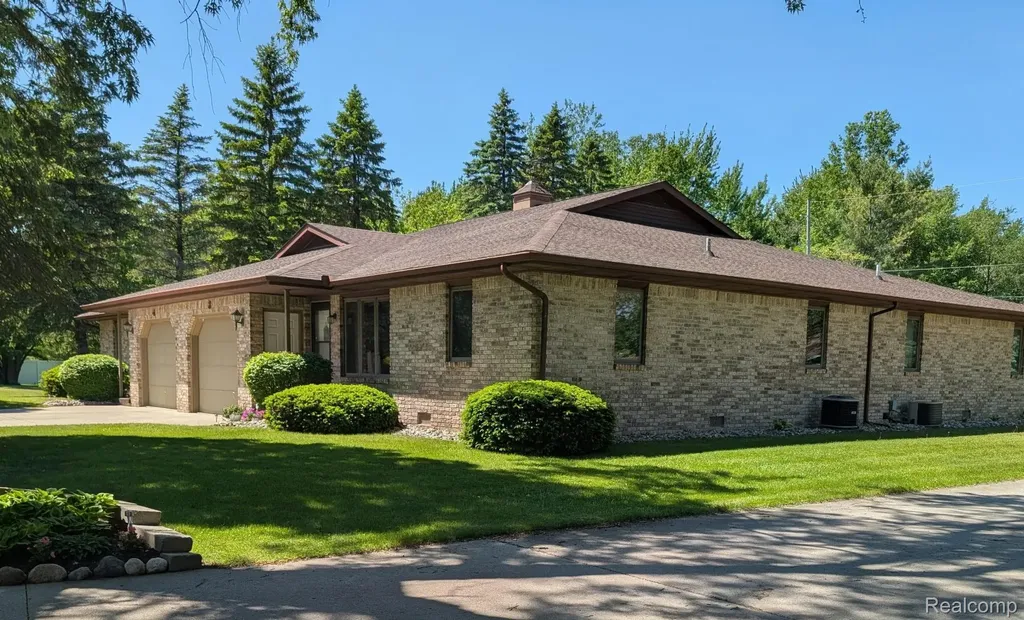 600 Thomas Street Richland Township MI 48626