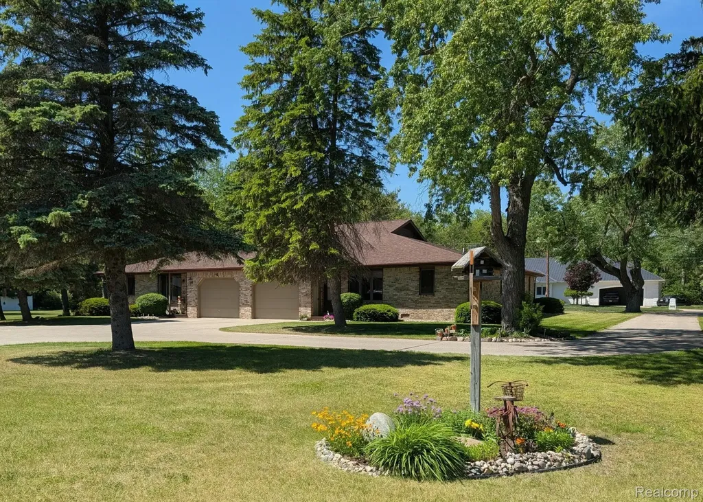 600 Thomas Street Richland Township MI 48626