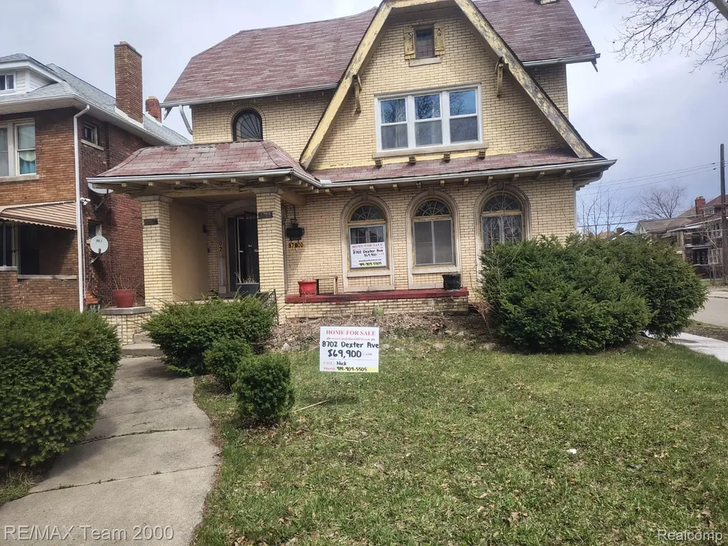 8700 Dexter Avenue Detroit City MI 48206