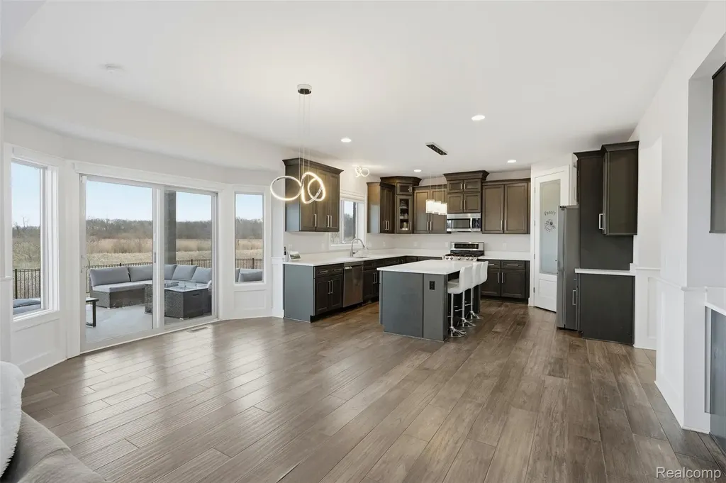 56496 Leeds Lane Macomb Township MI 48042