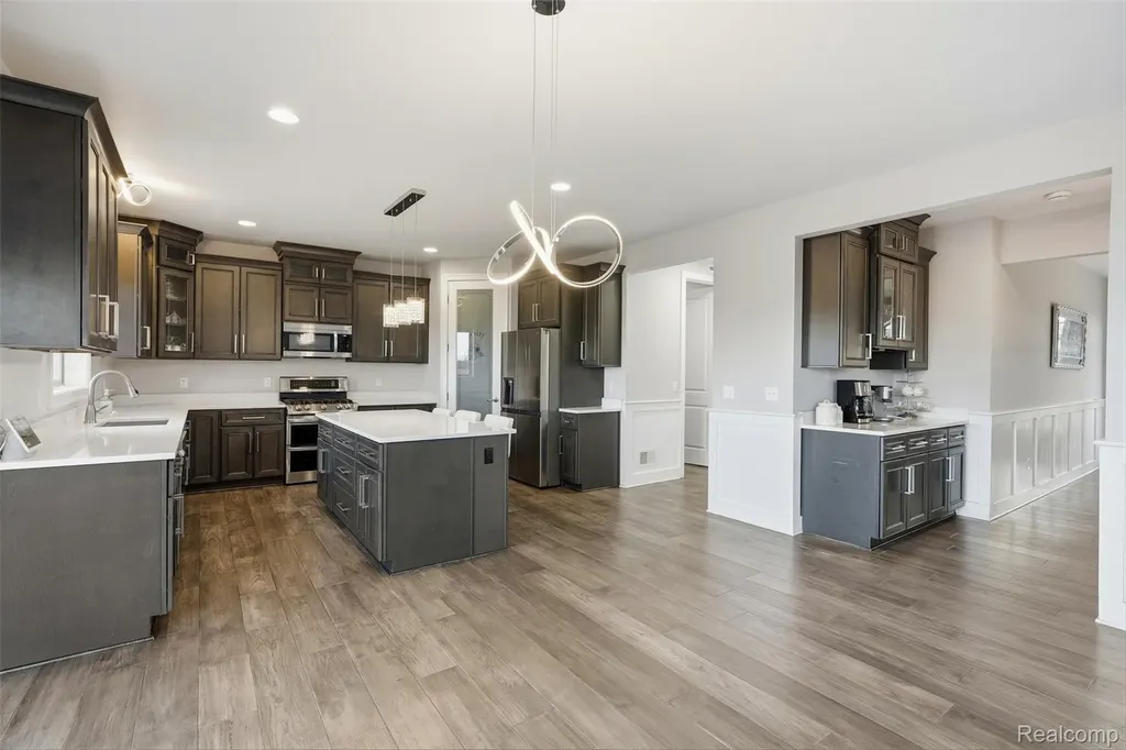 56496 Leeds Lane Macomb Township MI 48042