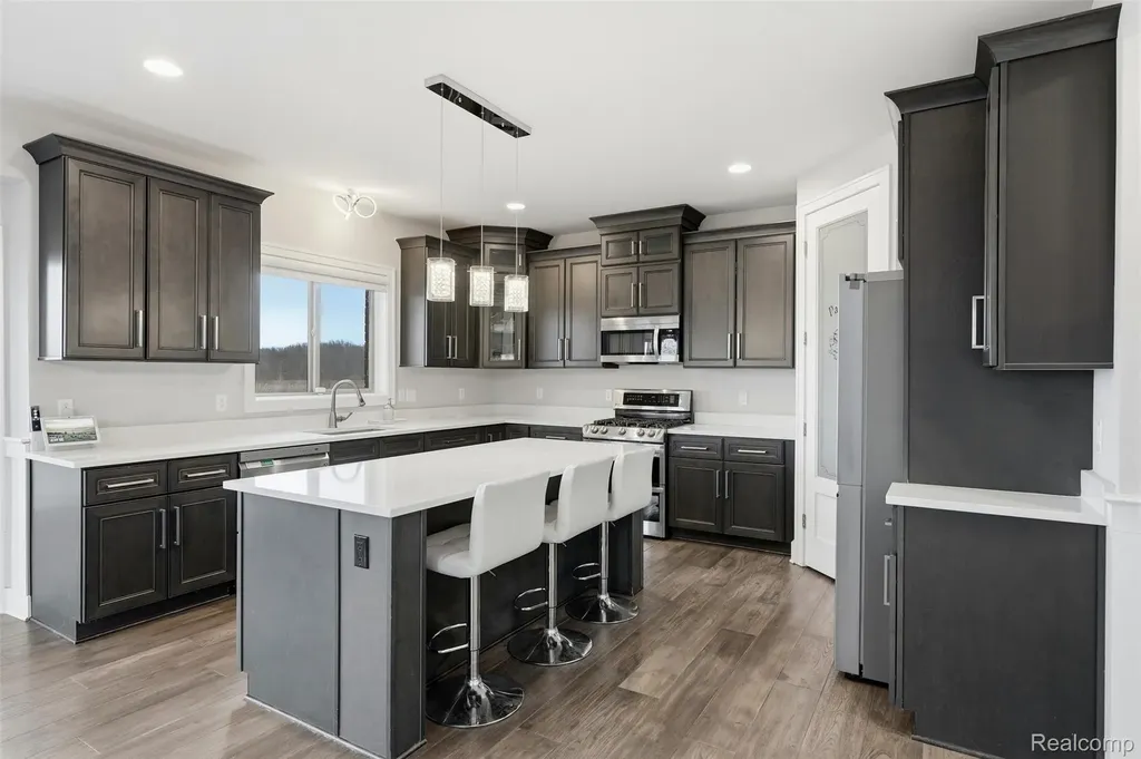 56496 Leeds Lane Macomb Township MI 48042