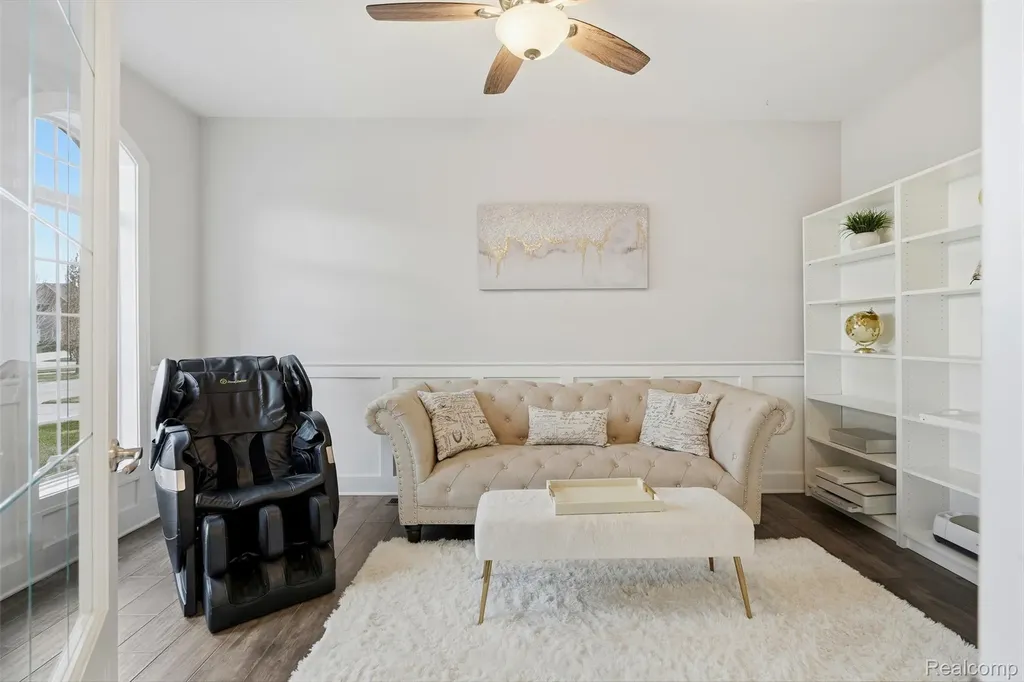 56496 Leeds Lane Macomb Township MI 48042