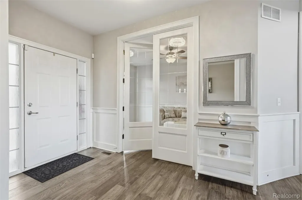 56496 Leeds Lane Macomb Township MI 48042