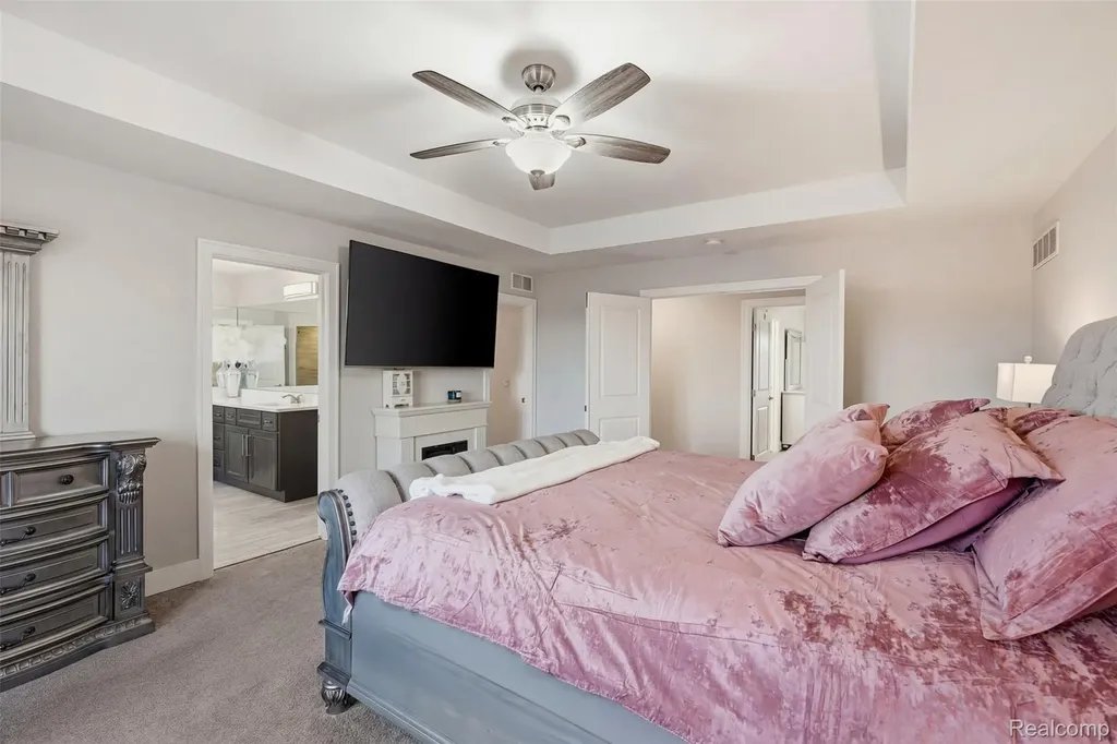 56496 Leeds Lane Macomb Township MI 48042