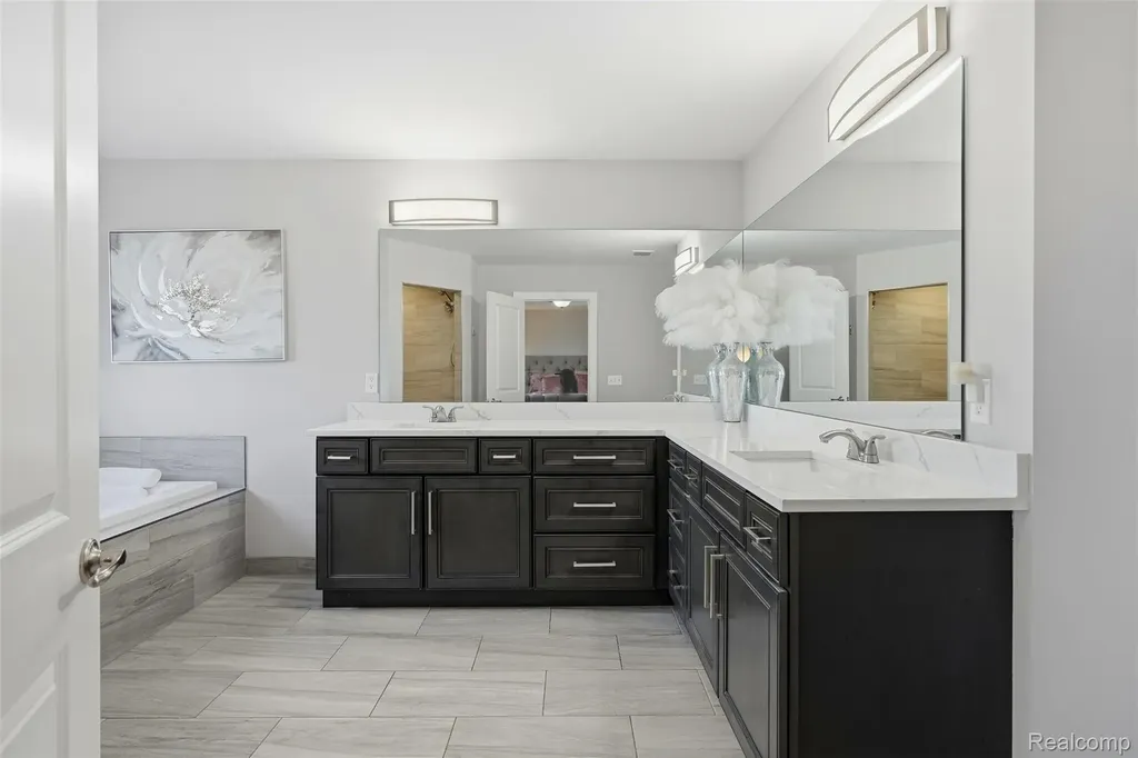 56496 Leeds Lane Macomb Township MI 48042