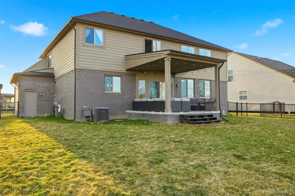 56496 Leeds Lane Macomb Township MI 48042