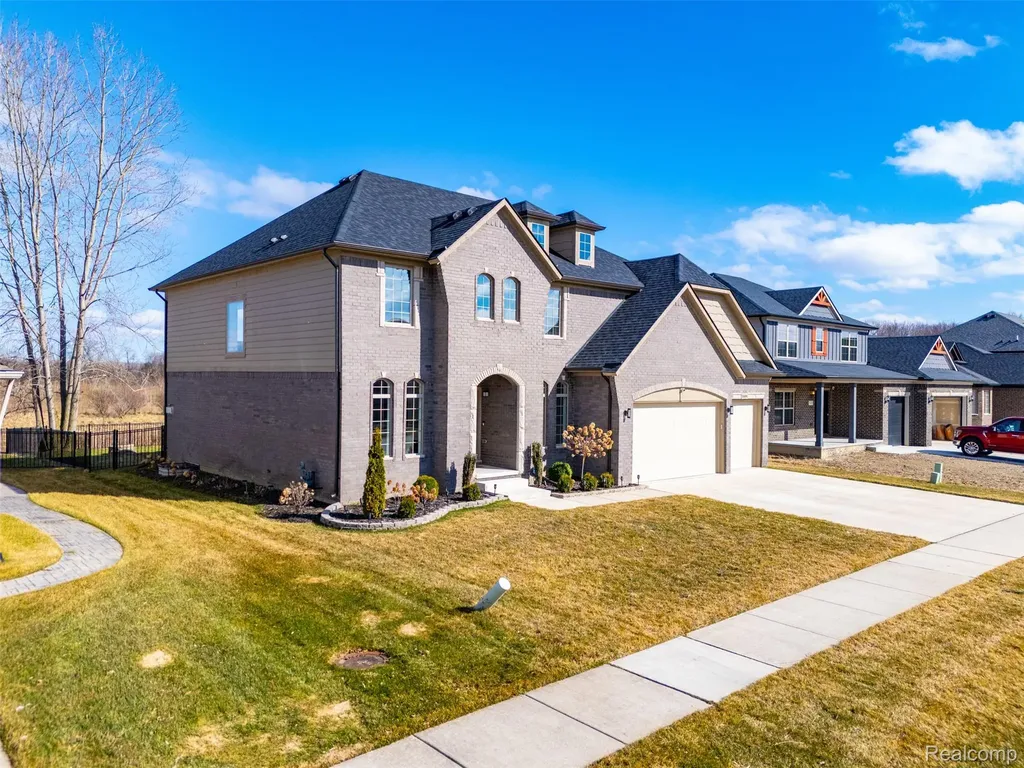 56496 Leeds Lane Macomb Township MI 48042