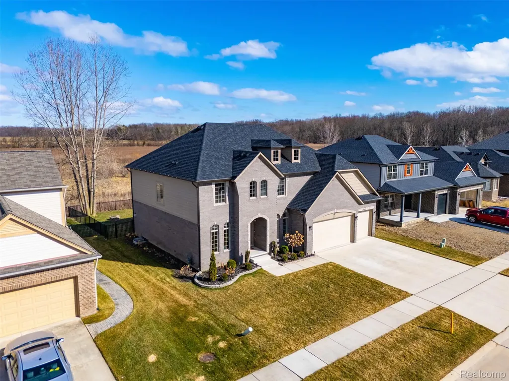 56496 Leeds Lane Macomb Township MI 48042