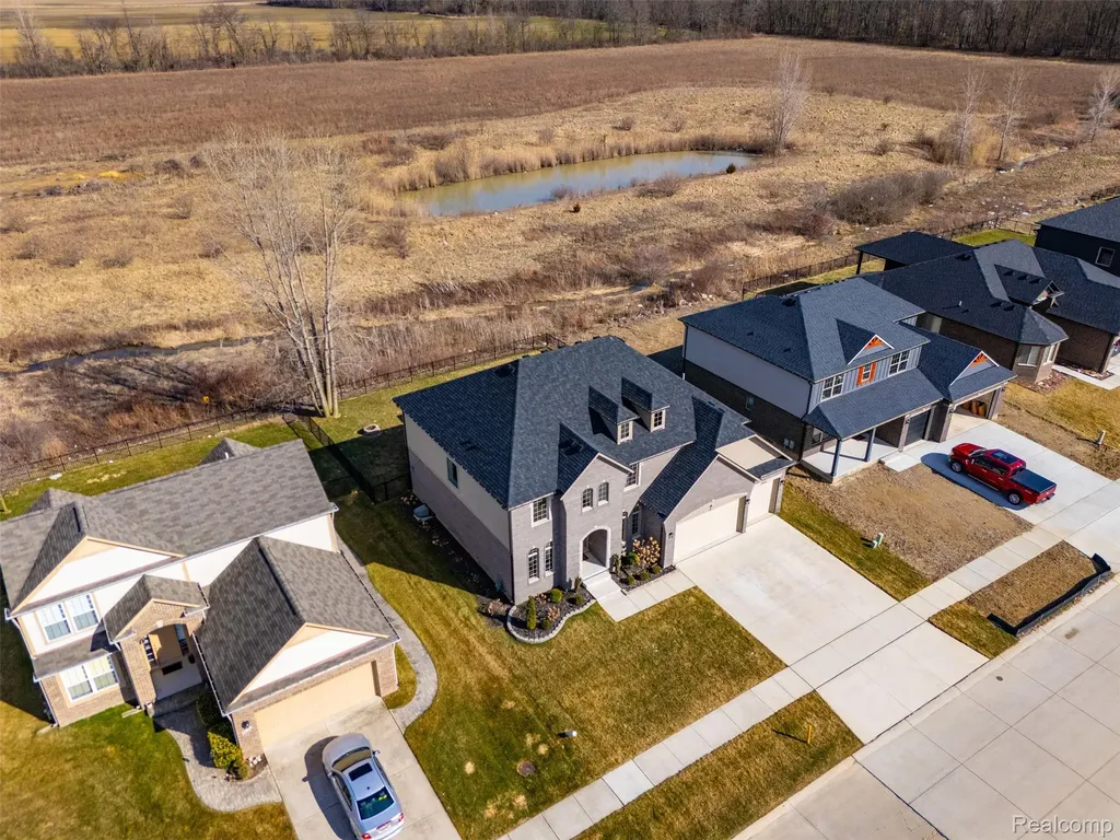 56496 Leeds Lane Macomb Township MI 48042